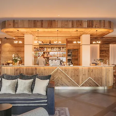 Eringer Hotel 4*
